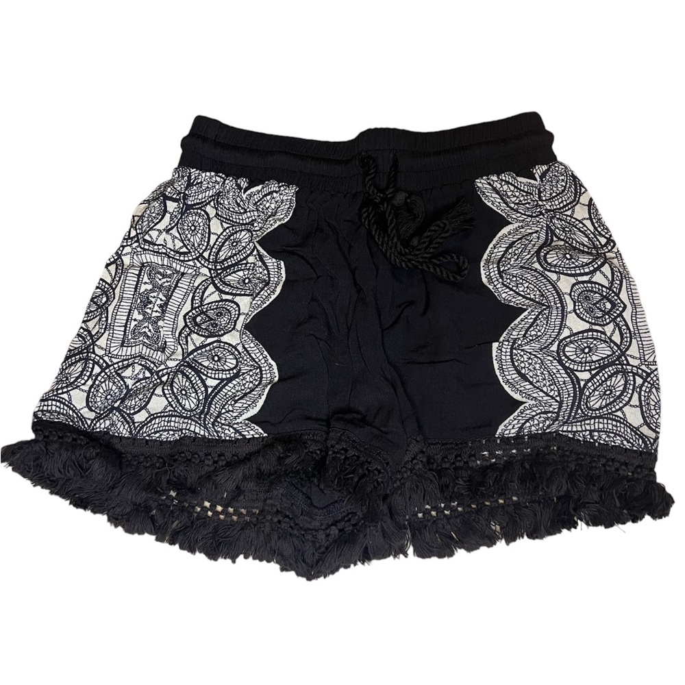 Mossimo| Paisley Fringe Festival Beach Shorts